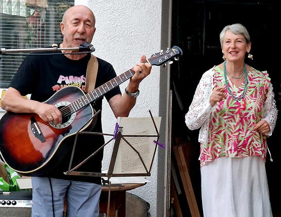 Herr Hauser mit Frau